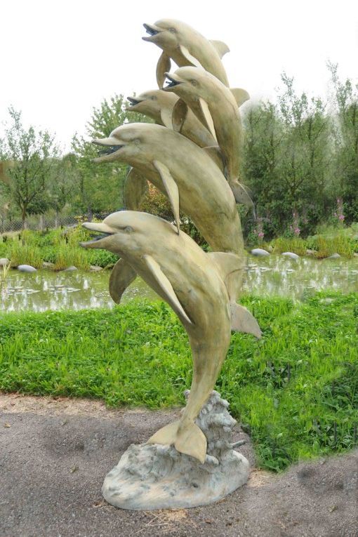 Bronzefigur von Delfinen-Gruppe