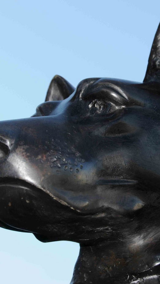 Bronzefigur Hundekopf