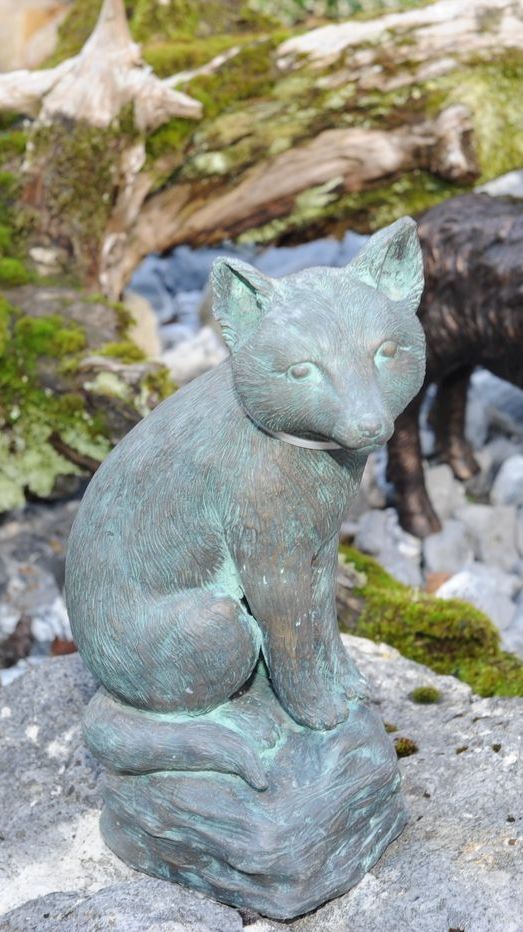 Bronzefigur von kleinem Fuchs