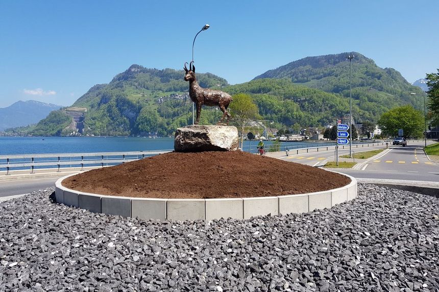 Bronzefiguren