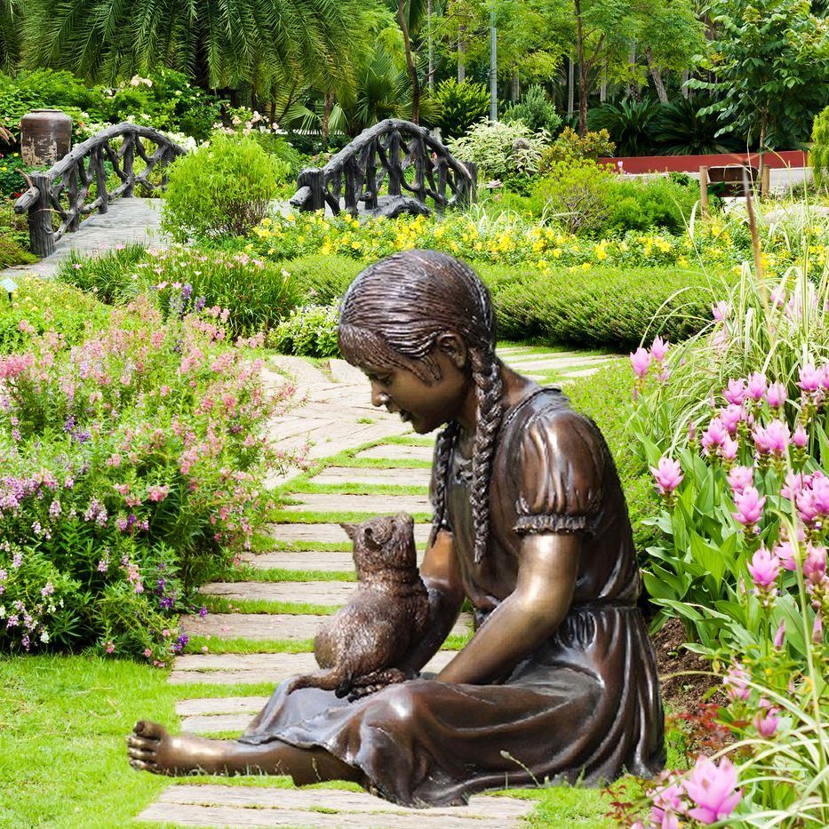 Bronzefiguren