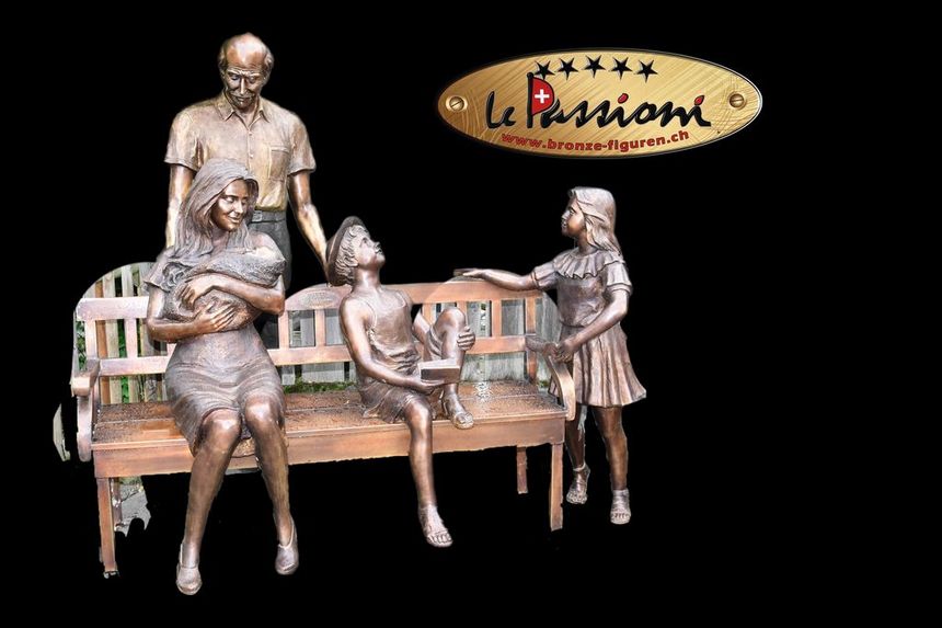 Bronzefiguren Bronzestatuen