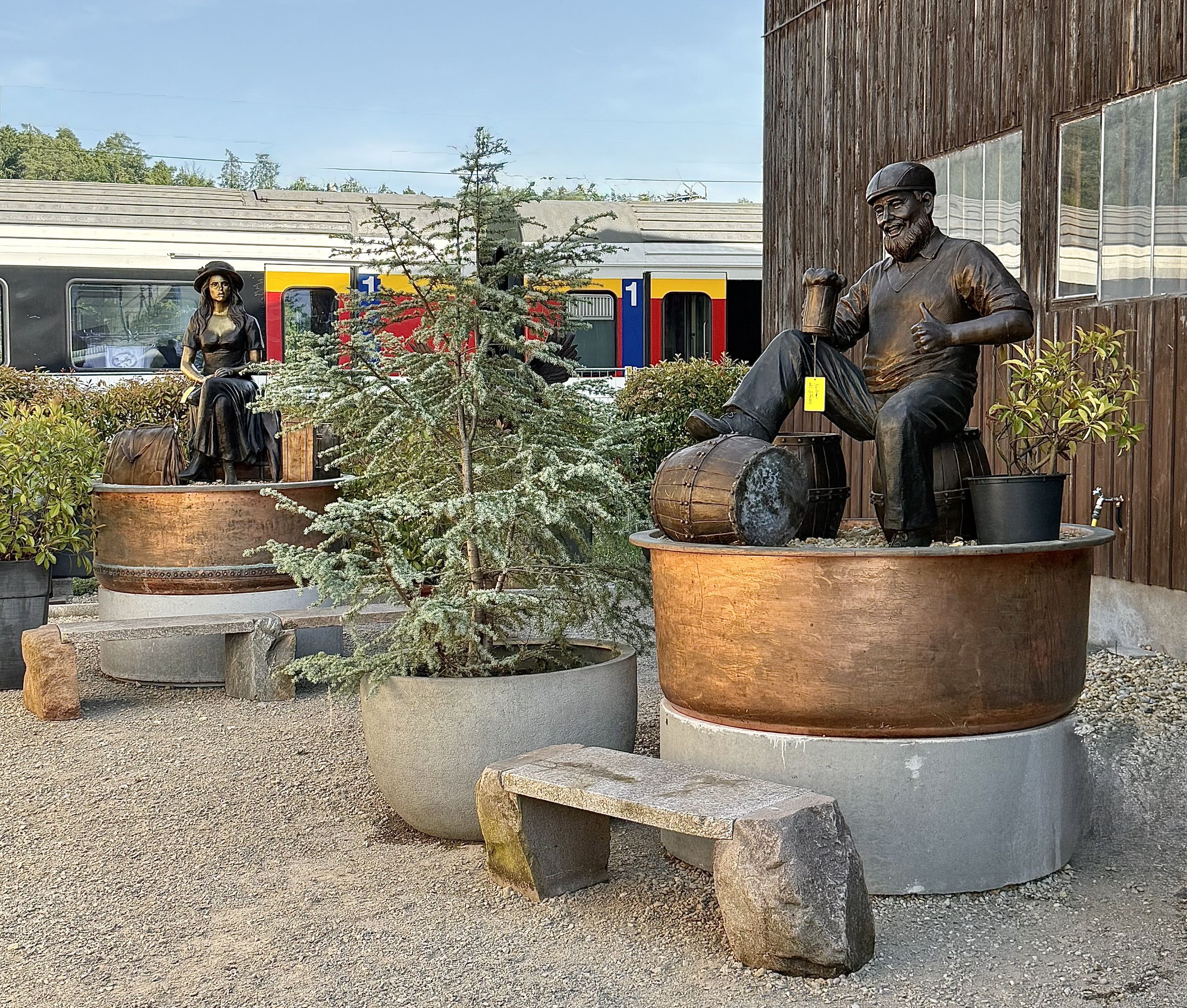 Bronzefiguren