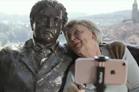 Bronzefiguren
