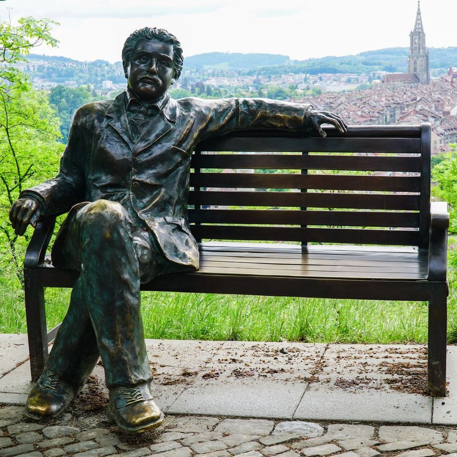 Bronzefiguren