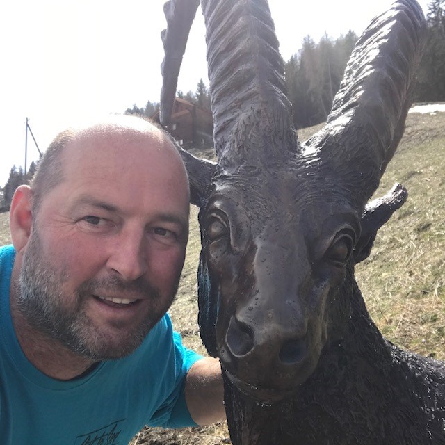Bronzefiguren Steinbock