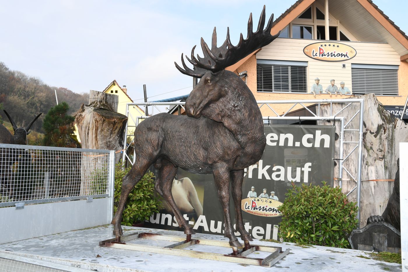 Bronzefiguren